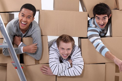Final complaint response process for a storage customer