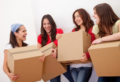 Secure mobile storage unit for household items in Redbridge